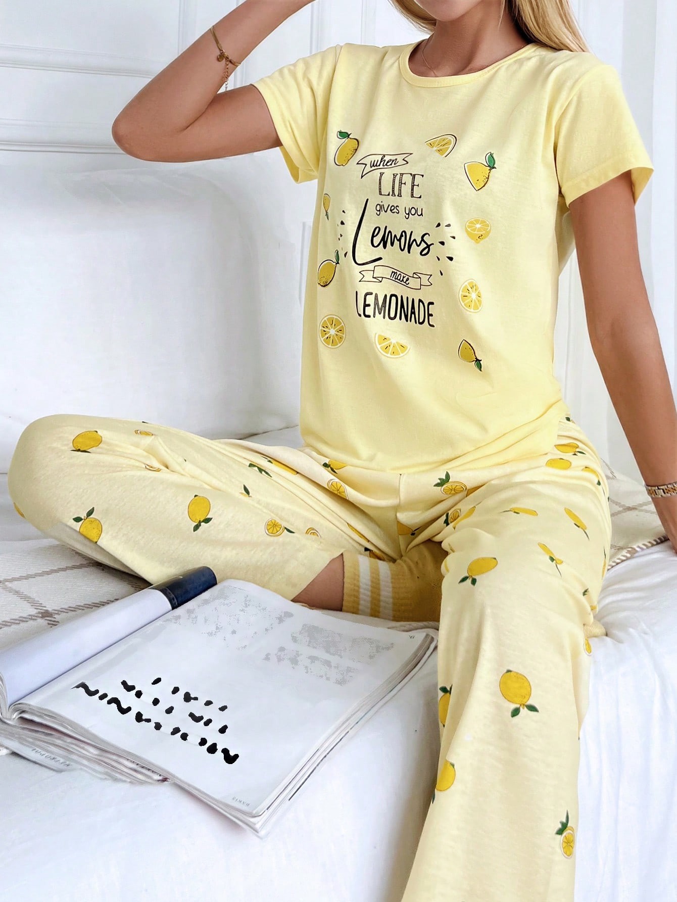 Cottnline Ensemble de pyjama citron & graphique de slogan - 14138922