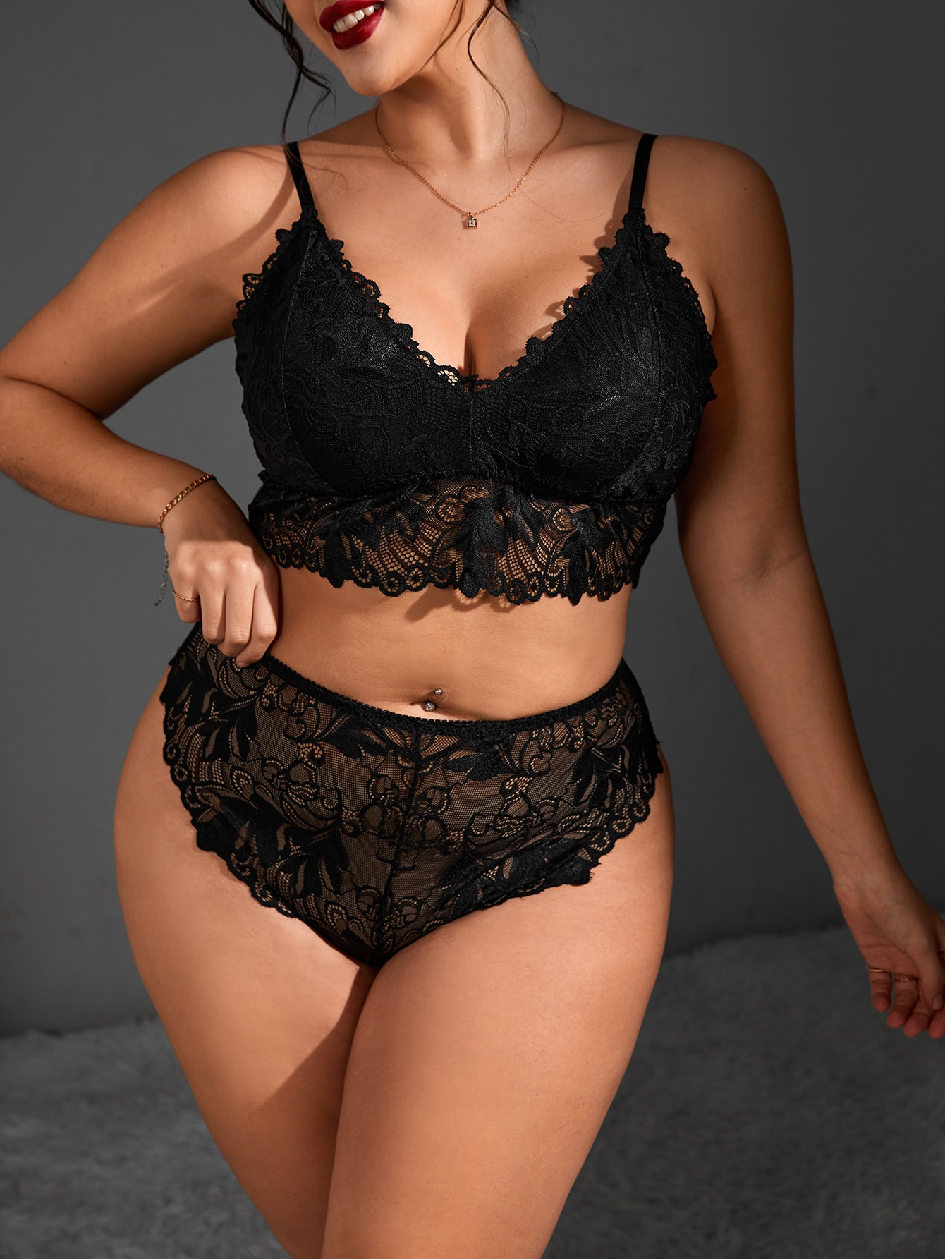 Ensemble de lingerie en dentelle florale Plus, ensemble soutien-gorge et culotte - 12282404