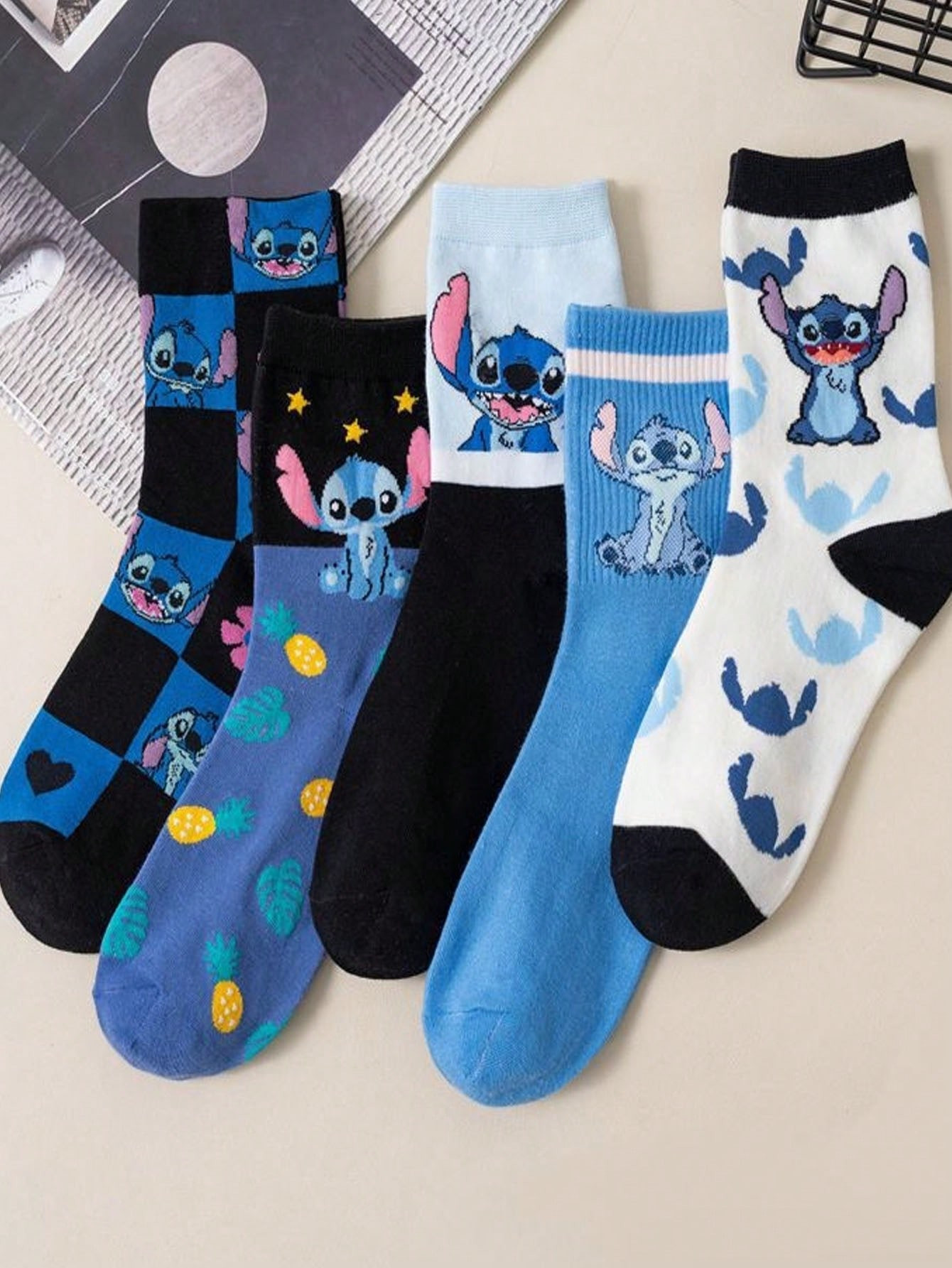 5 paires De nouvelles chaussettes de femmes mi-mollet à motif de dessin animé, chaussettes mi-mollet printemps/été polyvalentes à la personnalité unique - 35852028