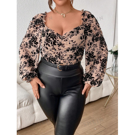 SHEIN Privé Plus T-shirt Imprimé Floral À Encolure De Cœur Manches Bouffantes À Ruché - 24488976