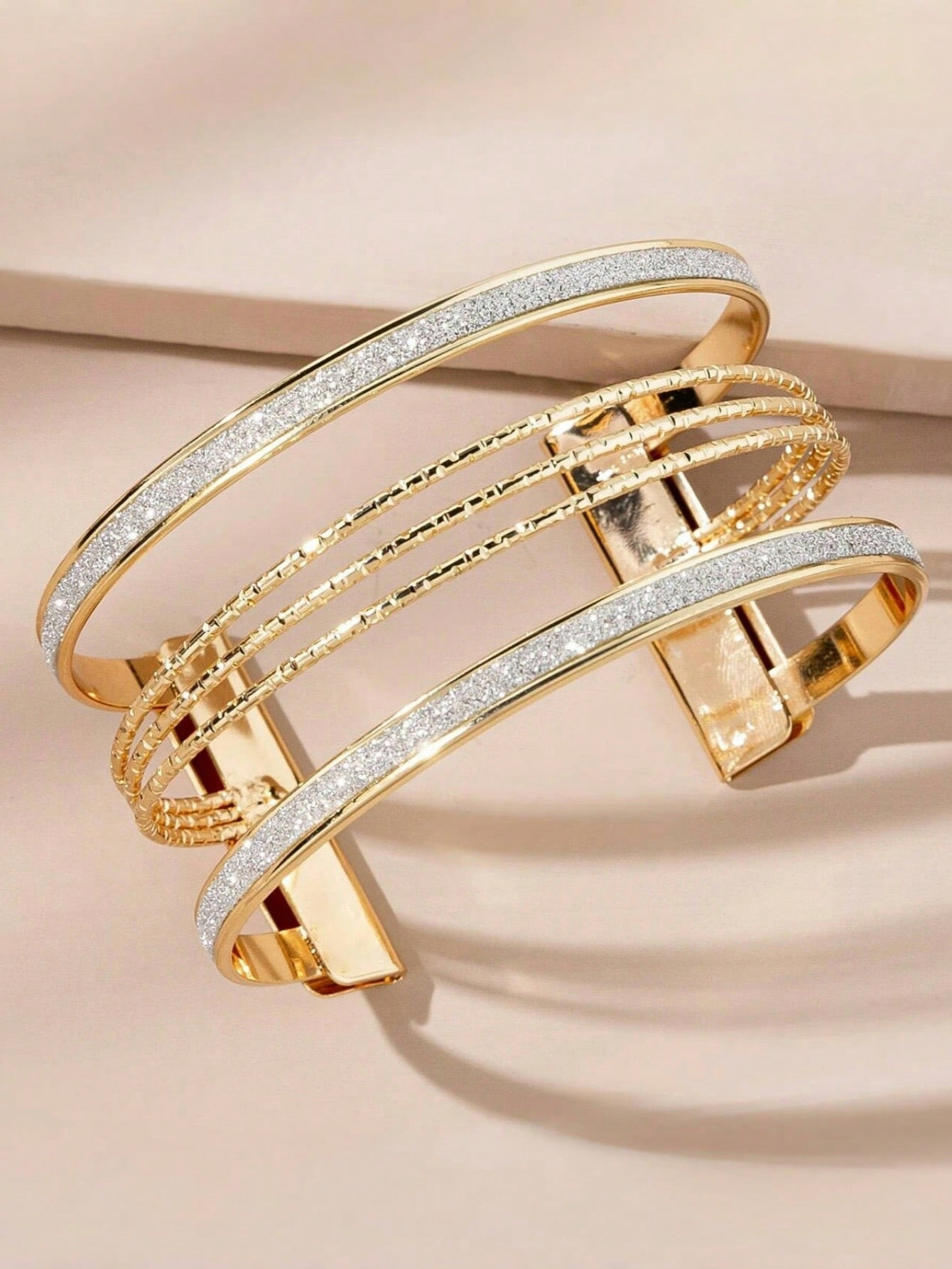 1 pièce Bracelet à la mode en matière brillante et ouverte de style européen et américain, convient pour mariage, fête, port quotidien, meilleurs amis - 35687447