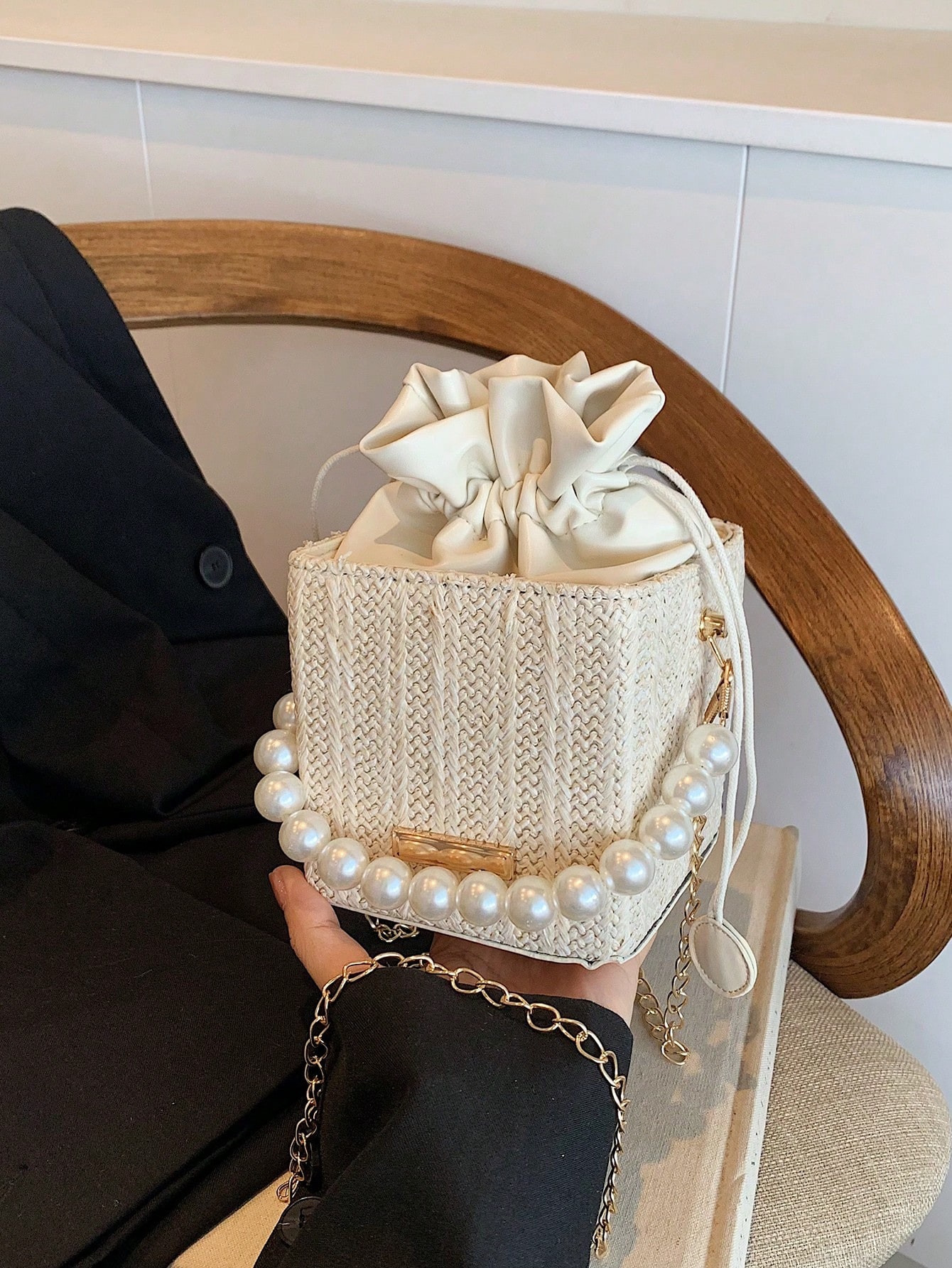 Sac à main chaîne de perle de mode d'été 2024, sac carré mini pour femme à l'épaule et en bandoulière, vente en gros et lots mixtes pris en charge - 40457194