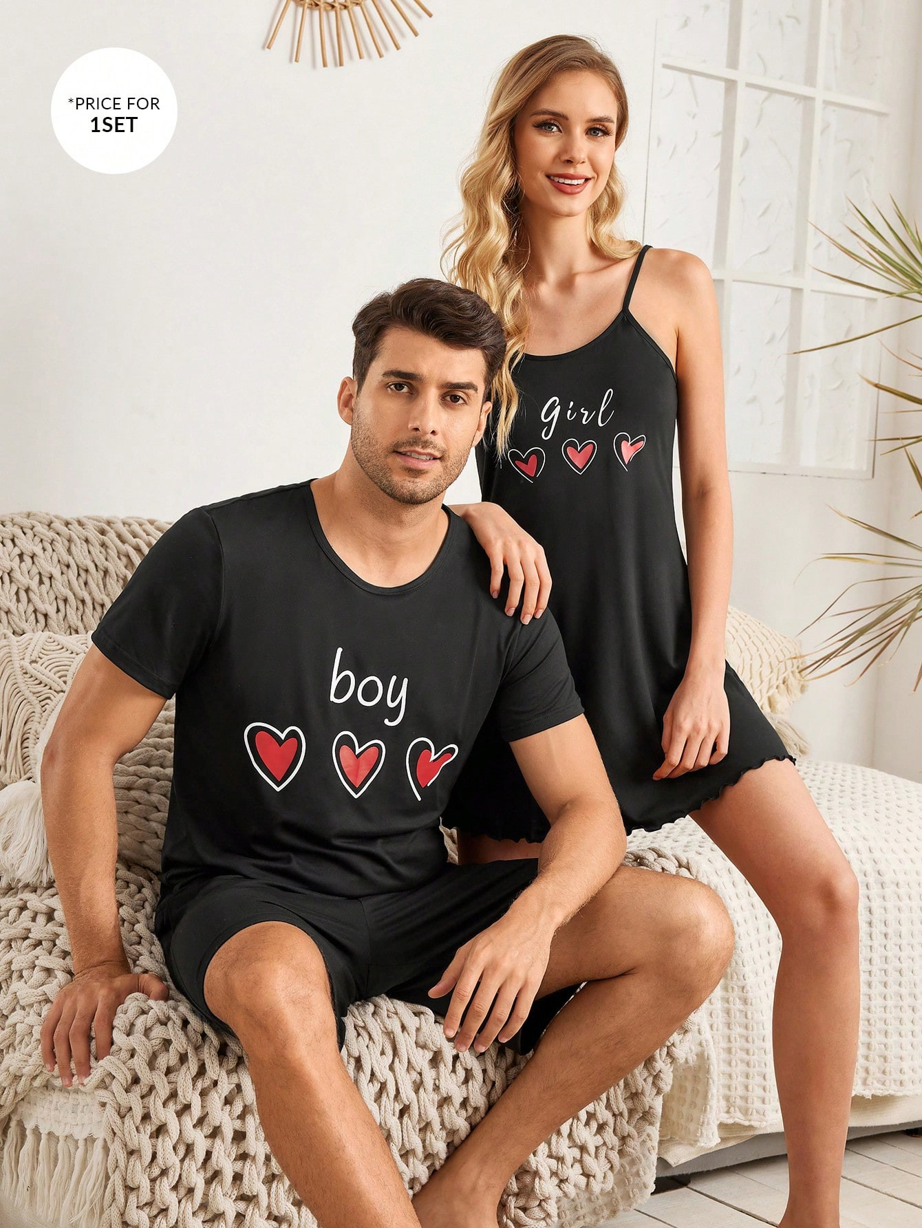 Shein CoupledUp Ensemble de pyjama d'été pour hommes à imprimé cœur en col rond à manches courtes et shorts - 34466203