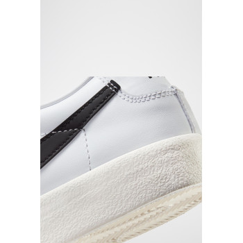 Nike Blazer Low  77 Vintage - Blanc - 02 - 32981018